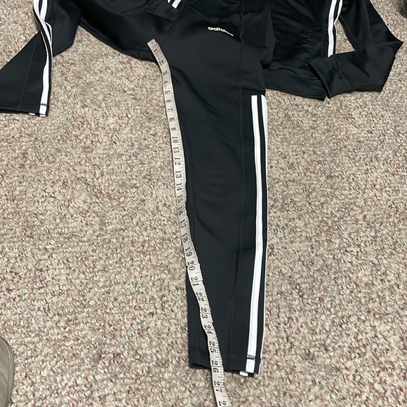 New adidas 2 pc pantsuit - zip javket and legging pants - Picture 14 of 15